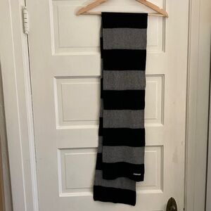 Aeropostale Charcoal and Black Knit Scarf